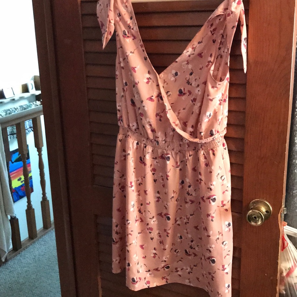 PRICE DROP! Floral pink dress!